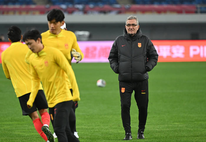 关于甘肃队全员奋勇争胜，主场举办胜利派对的信息