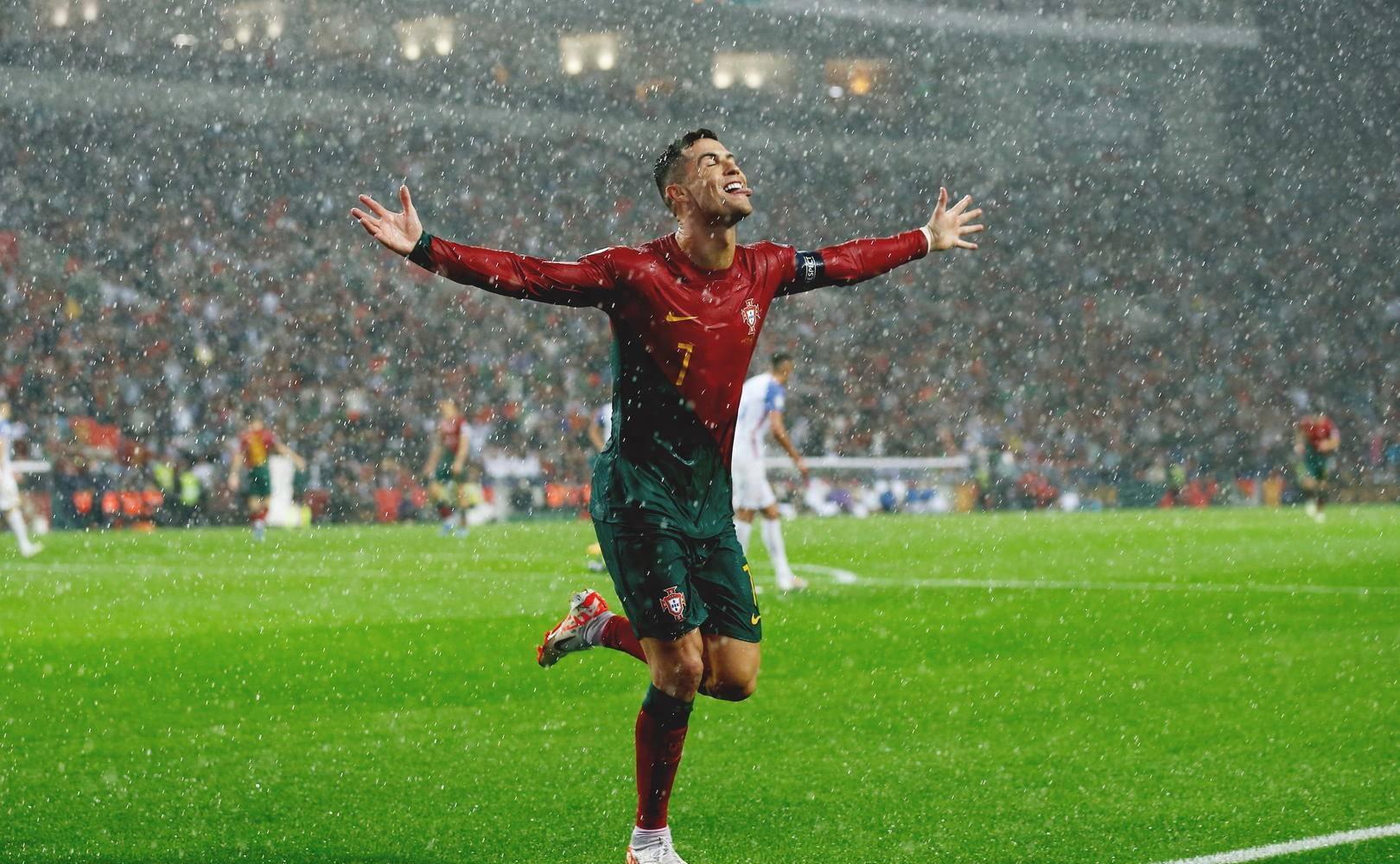 波黑点球力克荷兰，晋级四强的简单介绍