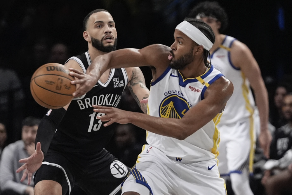 篮网擒下湖人，继续保持领先