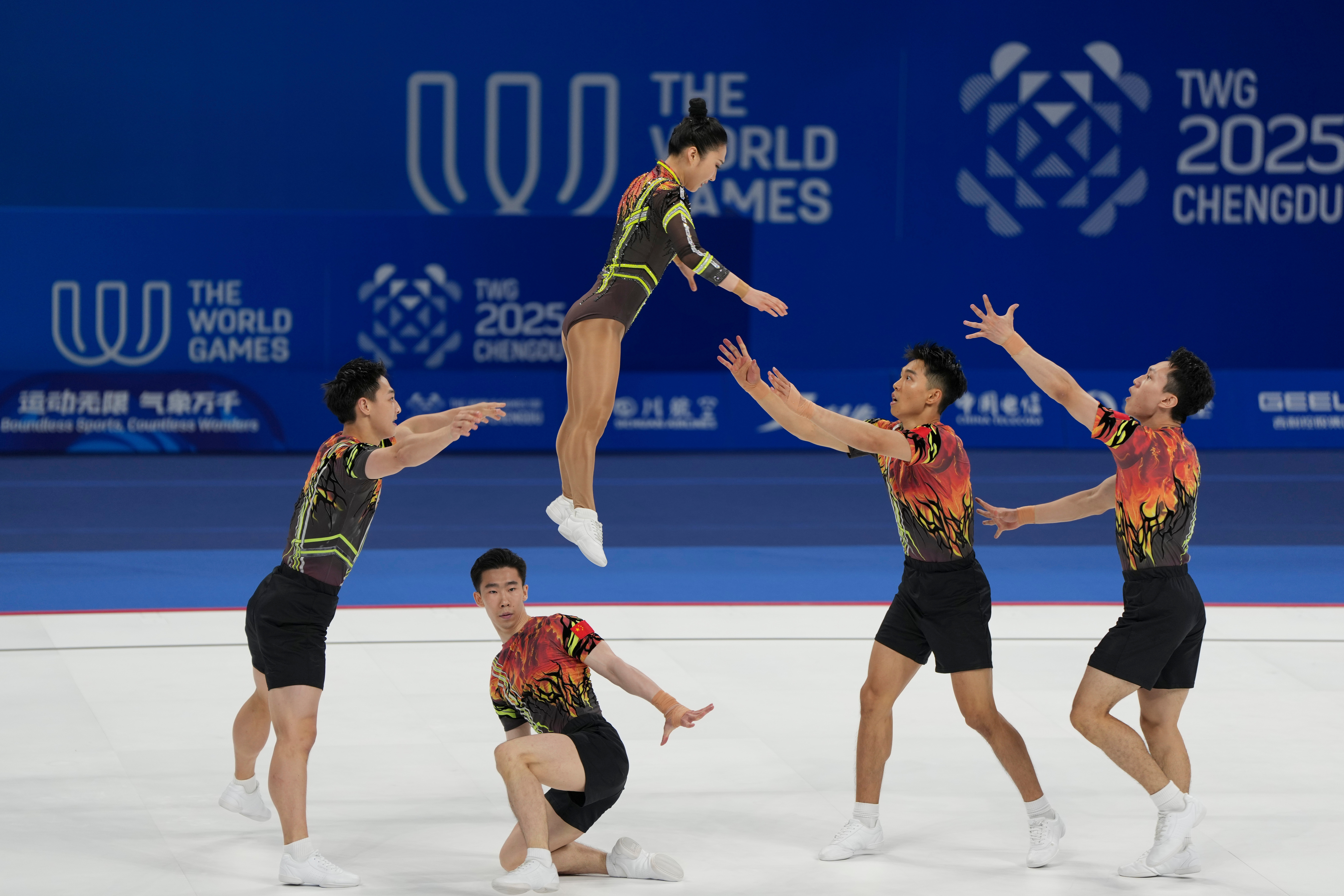 体操小组赛落幕，强队悉数晋级的简单介绍