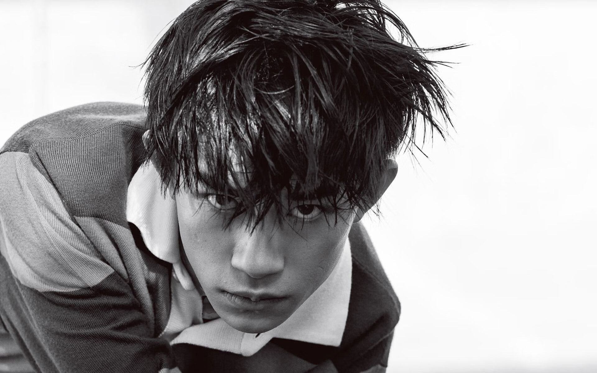 绿茵与硬木的焦点对决，意甲烽火连天，独行侠横扫掘金彰显体育魅力