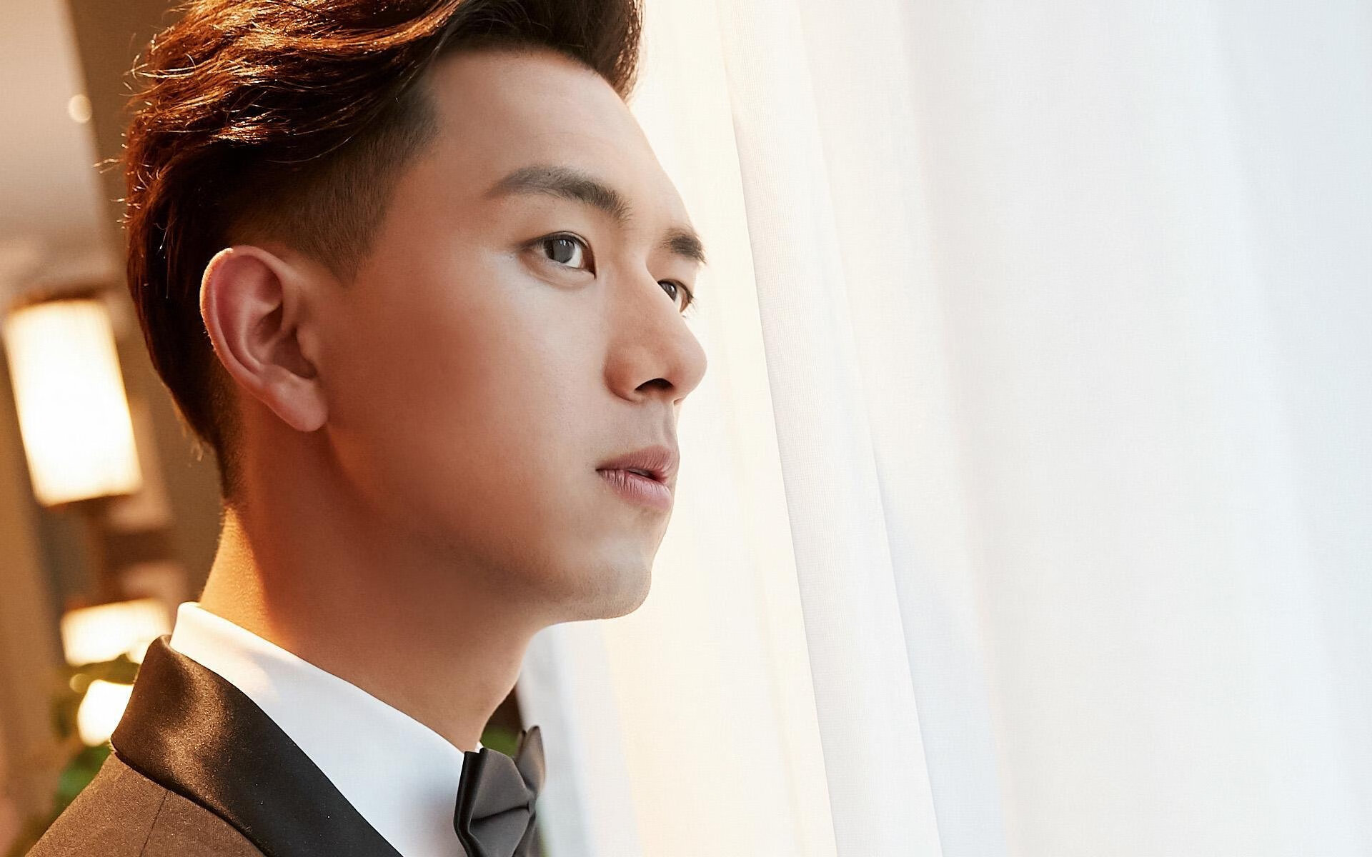 双重火焰，当阿尔及利亚血脉强压马赛主场，莱奥的炽热状态划破地中海之夜